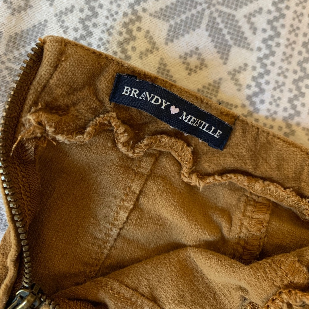Brandy Melville Skirt - Picture 5 of 7